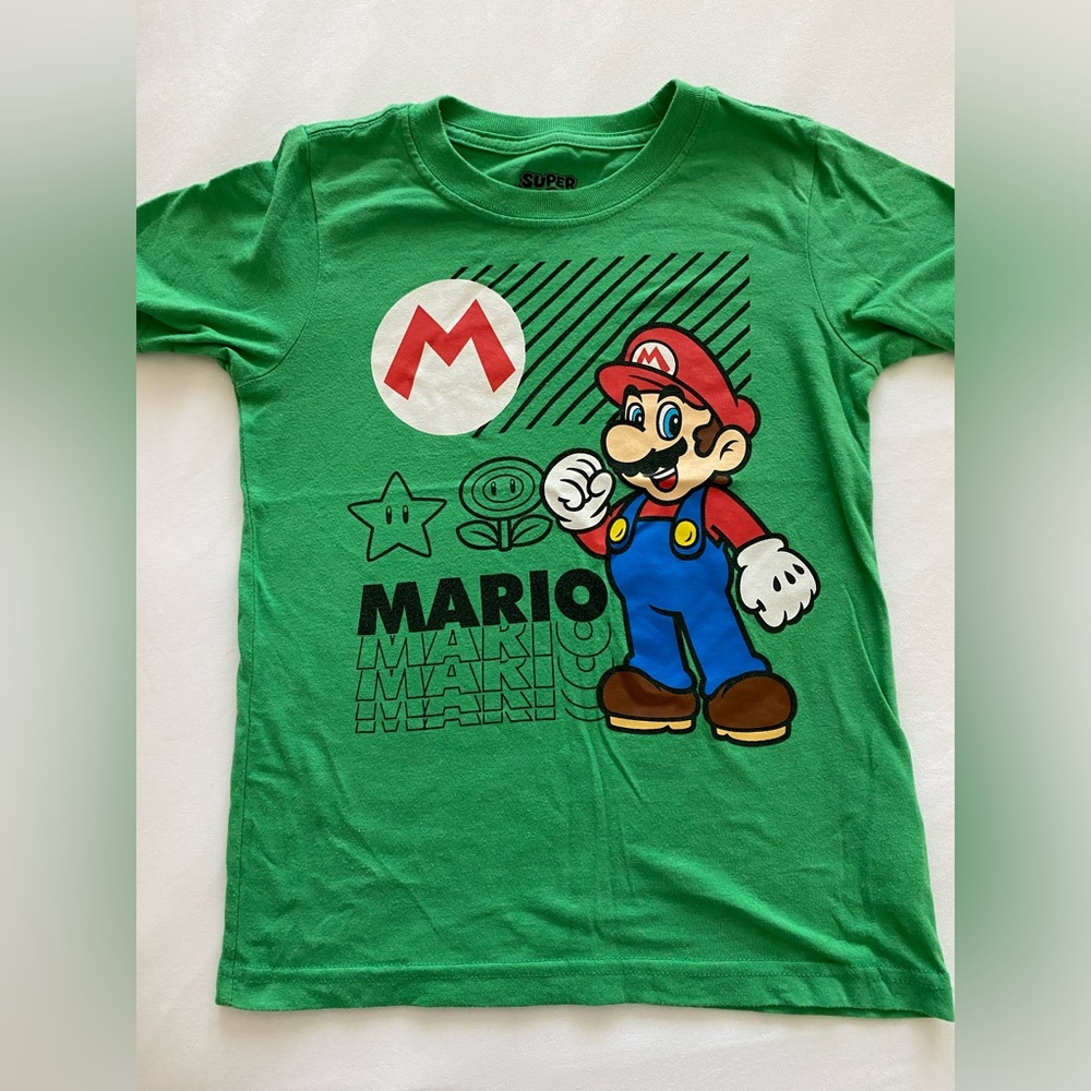 (KIDS) Carter’s Super Mario Green T shirt size 5